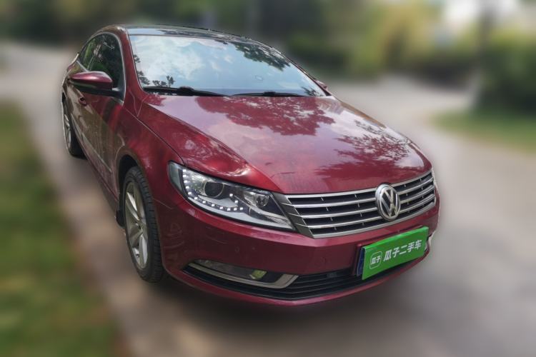Used Volkswagen FAW-Volkswagen CC 2013 1.8TSI Prestige Model Front Right 45 Deg