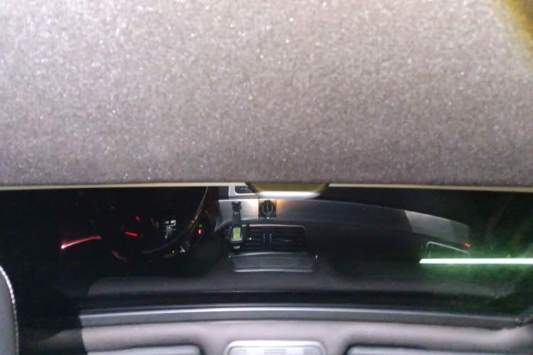 Used Volkswagen FAW-Volkswagen CC 2013 1.8TSI Luxury Model Headliner