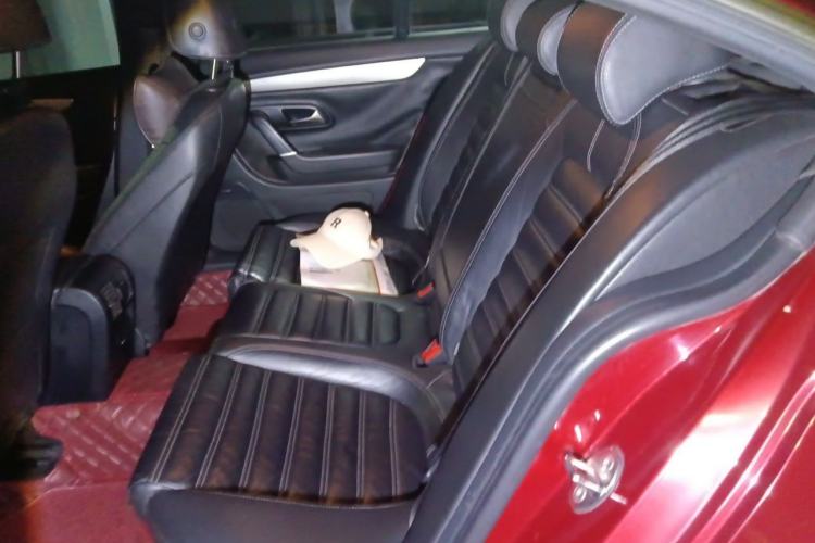 Used Volkswagen FAW-Volkswagen CC 2013 1.8TSI Luxury Model Left Rear Seat