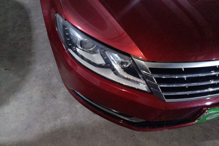 Used Volkswagen FAW-Volkswagen CC 2013 1.8TSI Prestige Model Right Front Headlight
