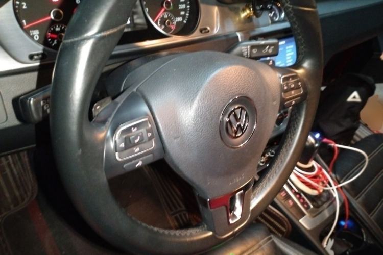 Used Volkswagen FAW-Volkswagen CC 2013 1.8TSI Prestige Model Steering Wheel