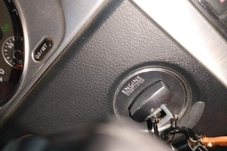 Used Volkswagen FAW-Volkswagen CC 2013 1.8TSI Prestige Model Vehicle Key