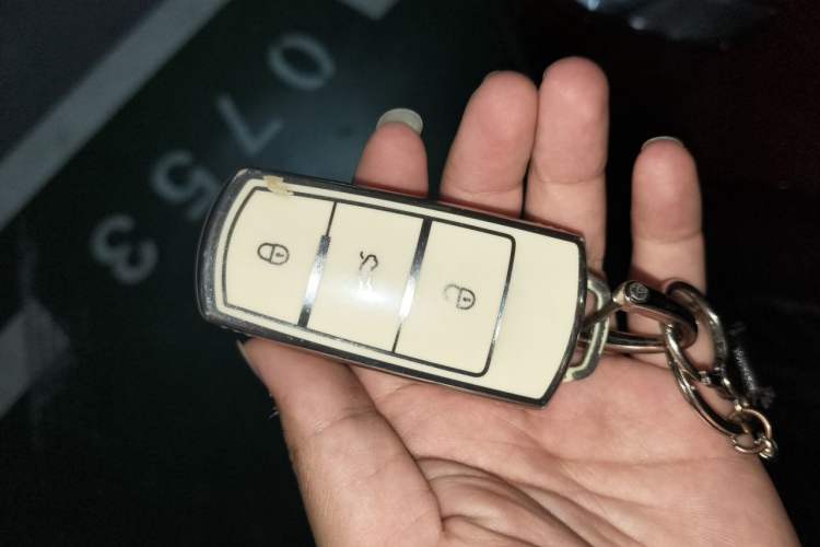 Used Volkswagen FAW-Volkswagen CC 2013 2.0 TSI Luxury Model Vehicle Key