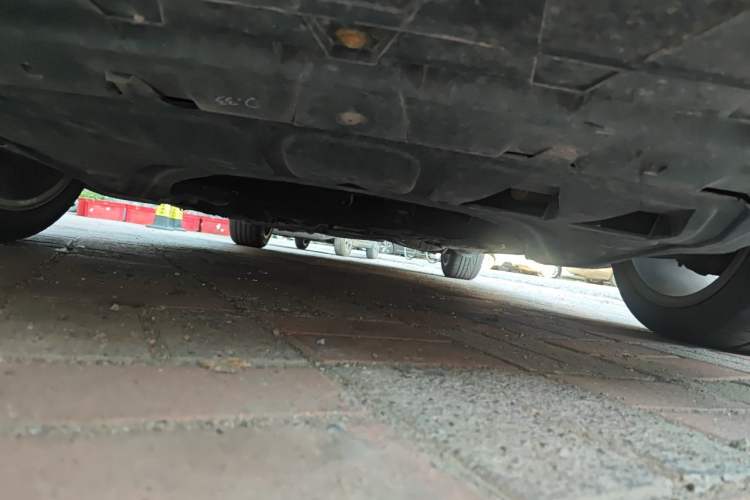 Used Volkswagen FAW-Volkswagen CC 2013 1.8TSI Luxury Model Chassis Front