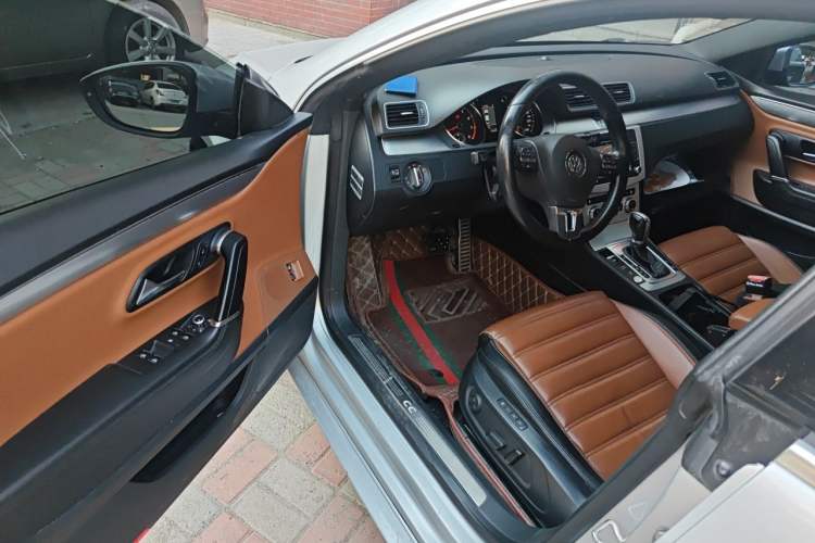 Used Volkswagen FAW-Volkswagen CC 2013 1.8TSI Luxury Model Driver Seat
