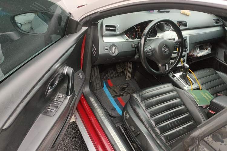 Used Volkswagen FAW-Volkswagen CC 2013 1.8TSI Prestige Model Driver Seat