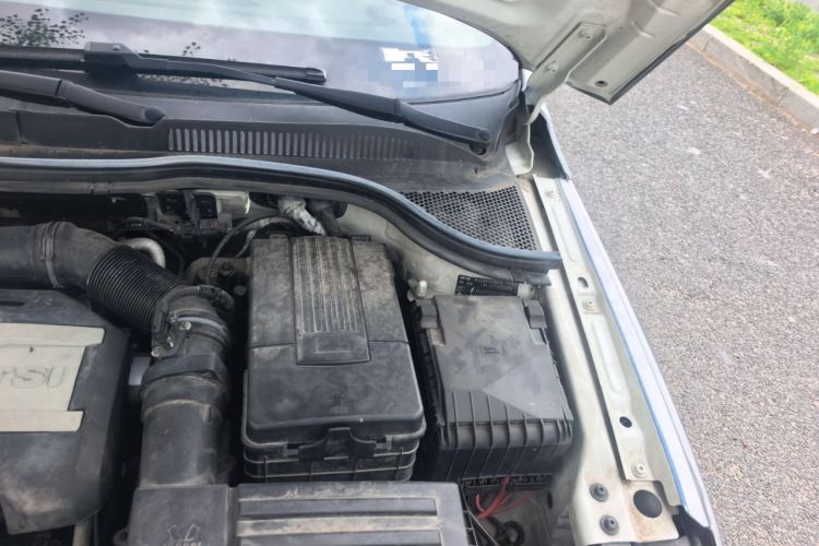 Used Volkswagen FAW-Volkswagen CC 2013 1.8TSI Prestige Model Engine Bay Left
