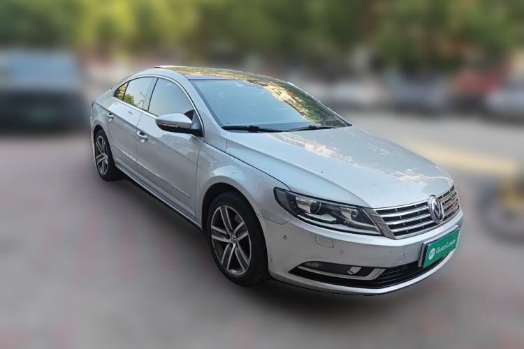 Used Volkswagen FAW-Volkswagen CC 2013 1.8TSI Luxury Model Front Right 45 Deg