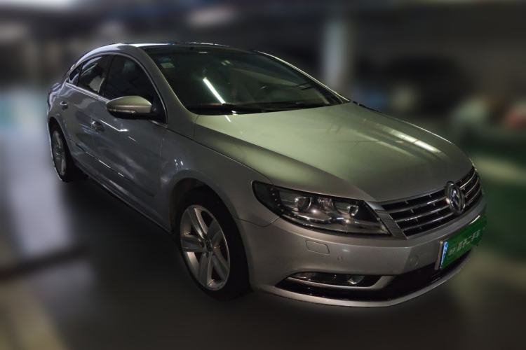Used Volkswagen FAW-Volkswagen CC 2013 1.8TSI Luxury Model Front Right 45 Deg