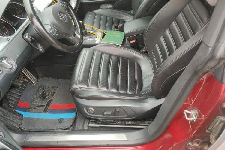 Used Volkswagen FAW-Volkswagen CC 2013 1.8TSI Prestige Model Left Front Seat
