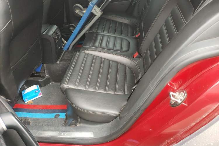 Used Volkswagen FAW-Volkswagen CC 2013 1.8TSI Prestige Model Left Rear Seat