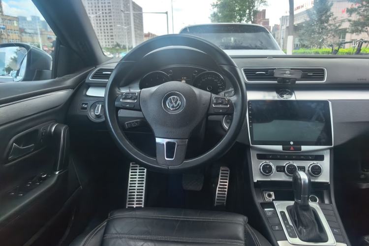 Used Volkswagen FAW-Volkswagen CC 2013 1.8TSI Prestige Model Steering Wheel