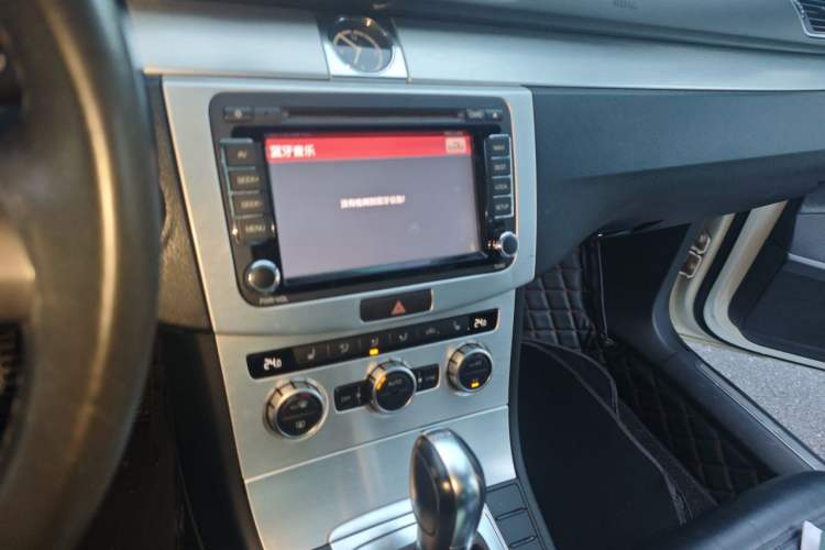 Used Volkswagen FAW-Volkswagen CC 2013 1.8TSI Luxury Model Audio And AC Panel