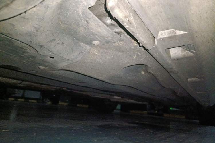 Used Volkswagen FAW-Volkswagen CC 2013 1.8TSI Prestige Model Chassis Front Left