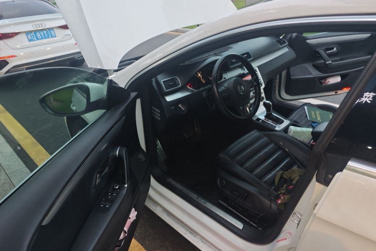 Used Volkswagen FAW-Volkswagen CC 2013 1.8TSI Luxury Model Driver Seat