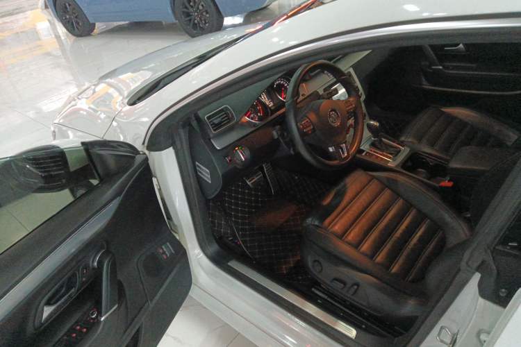 Used Volkswagen FAW-Volkswagen CC 2013 1.8TSI Prestige Model Driver Seat