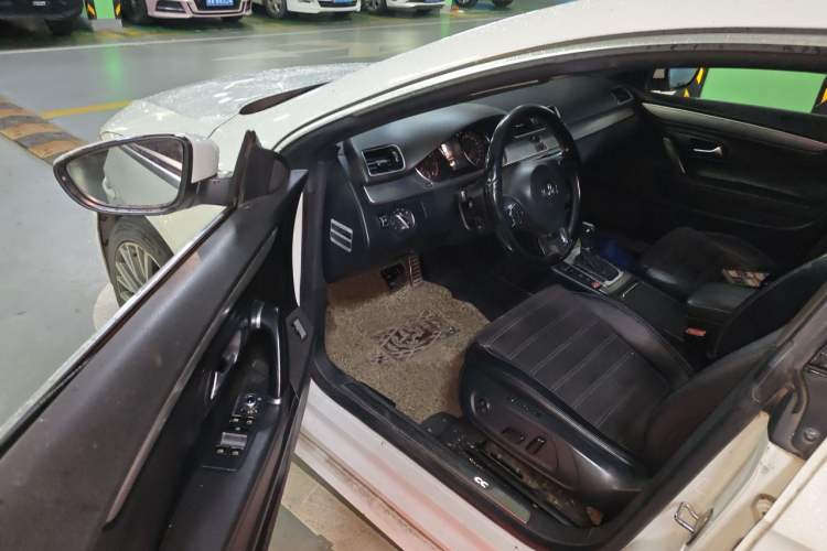 Used Volkswagen FAW-Volkswagen CC 2013 1.8TSI Luxury Model Driver Seat
