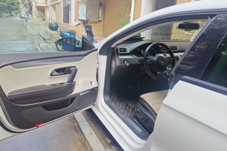 Used Volkswagen FAW-Volkswagen CC 2013 3.0 FSI V6 Driver Seat
