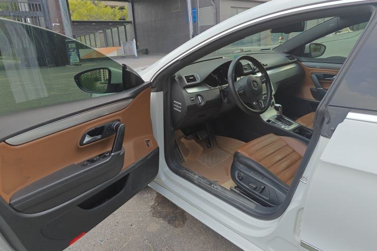 Used Volkswagen FAW-Volkswagen CC 2013 1.8TSI Luxury Model Driver Seat