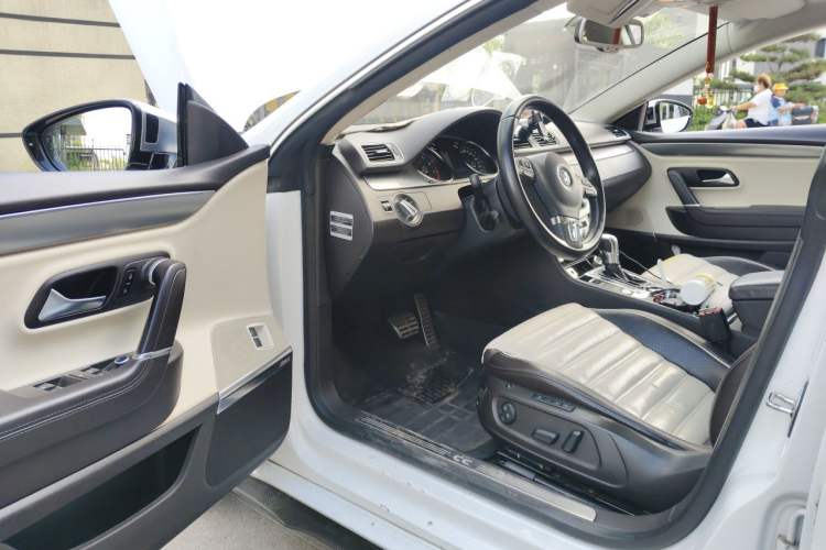 Used Volkswagen FAW-Volkswagen CC 2013 3.0 FSI V6 Driver Seat