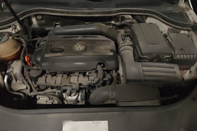 Used Volkswagen FAW-Volkswagen CC 2013 2.0 TSI Ultimate Model Engine Bay