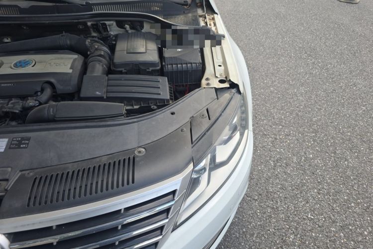 Used Volkswagen FAW-Volkswagen CC 2013 1.8TSI Luxury Model Engine Bay Left