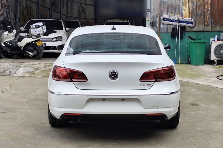 Used Volkswagen FAW-Volkswagen CC 2013 2.0 TSI Luxury Model Exterior 4
