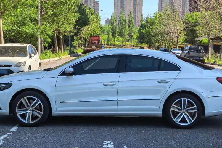 Used Volkswagen FAW-Volkswagen CC 2013 2.0 TSI Luxury Model Exterior 4