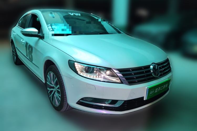 Used Volkswagen FAW-Volkswagen CC 2013 1.8TSI Luxury Model Front Right 45 Deg