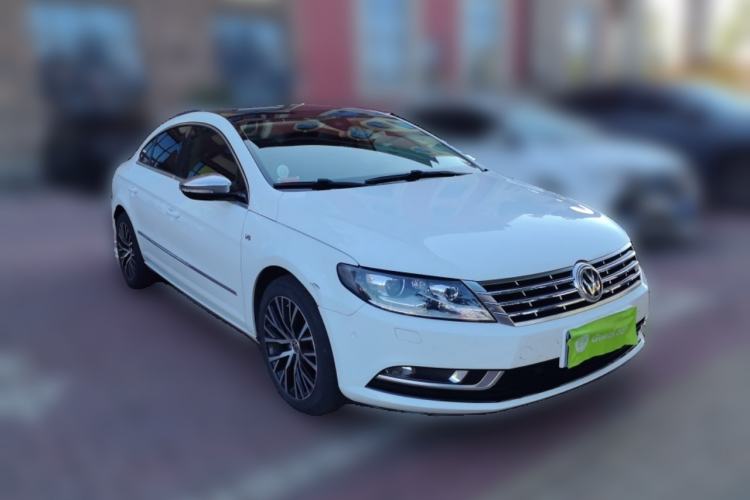 Used Volkswagen FAW-Volkswagen CC 2013 3.0 FSI V6 Front Right 45 Deg