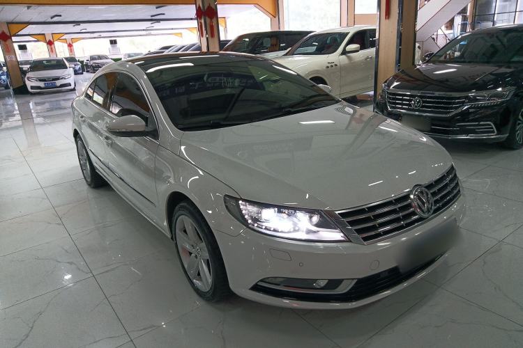 Used Volkswagen FAW-Volkswagen CC 2013 1.8TSI Prestige Model Front Right 45 Deg