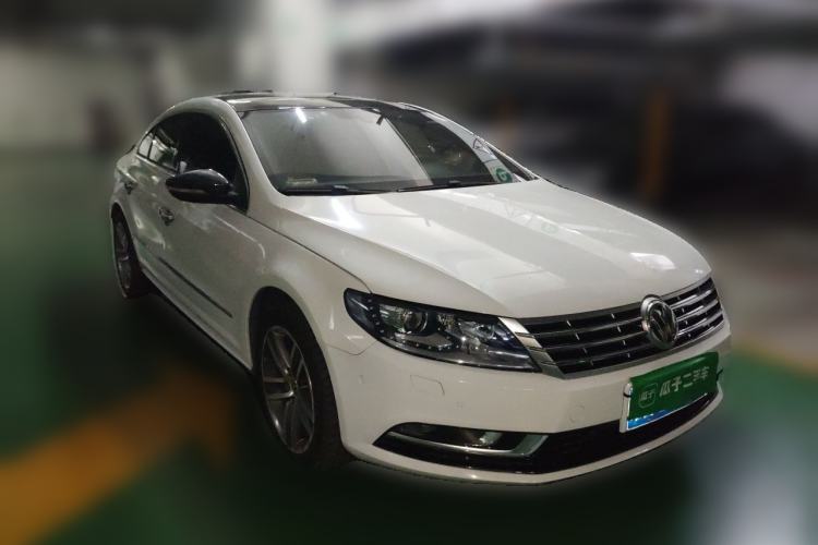 Used Volkswagen FAW-Volkswagen CC 2013 1.8TSI Luxury Model Front Right 45 Deg