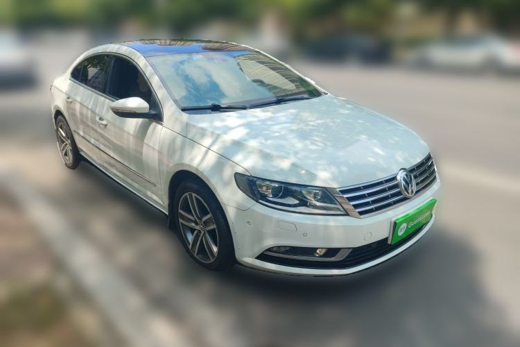 Used Volkswagen FAW-Volkswagen CC 2013 1.8TSI Luxury Model Front Right 45 Deg