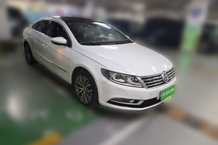 Used Volkswagen FAW-Volkswagen CC 2013 1.8TSI Luxury Model Front Right 45 Deg