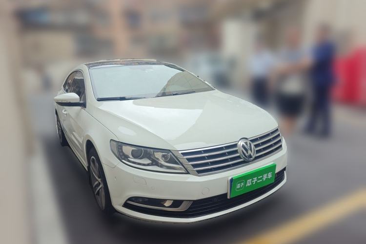 Used Volkswagen FAW-Volkswagen CC 2013 1.8TSI Luxury Model Front Right 45 Deg