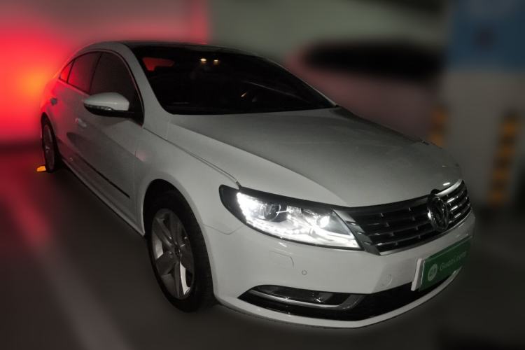 Used Volkswagen FAW-Volkswagen CC 2013 1.8TSI Prestige Model Front Right 45 Deg