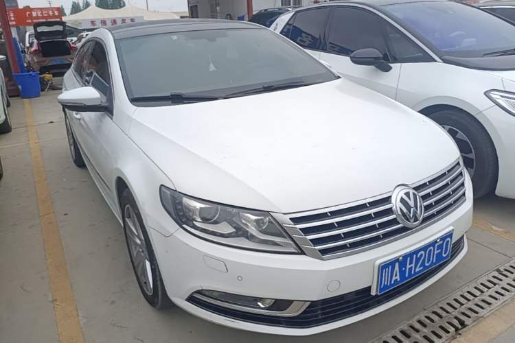 Used Volkswagen FAW-Volkswagen CC 2013 1.8TSI Prestige Model Front Right 45 Deg