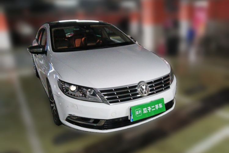 Used Volkswagen FAW-Volkswagen CC 2013 3.0 FSI V6 Front Right 45 Deg