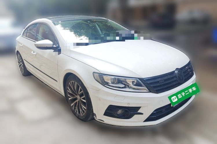 Used Volkswagen FAW-Volkswagen CC 2013 3.0 FSI V6 Front Right 45 Deg