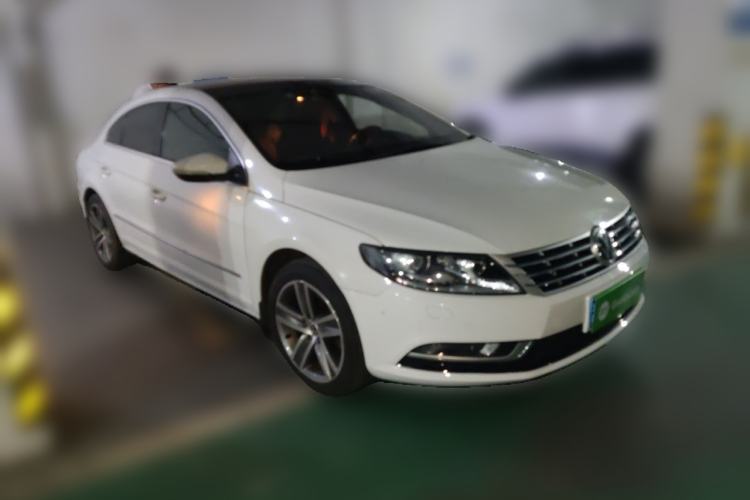 Used Volkswagen FAW-Volkswagen CC 2013 1.8TSI Luxury Model Front Right 45 Deg
