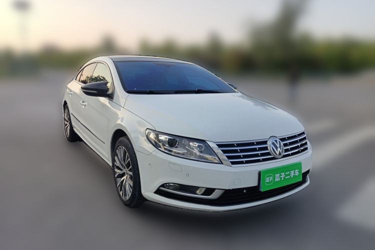 Used Volkswagen FAW-Volkswagen CC 2013 1.8TSI Luxury Model Front Right 45 Deg