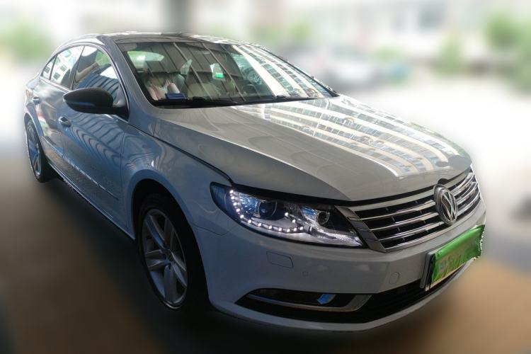 Used Volkswagen FAW-Volkswagen CC 2013 1.8TSI Prestige Model Front Right 45 Deg