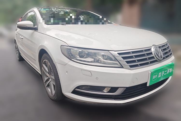 Used Volkswagen FAW-Volkswagen CC 2013 2.0 TSI Luxury Model Front Right 45 Deg