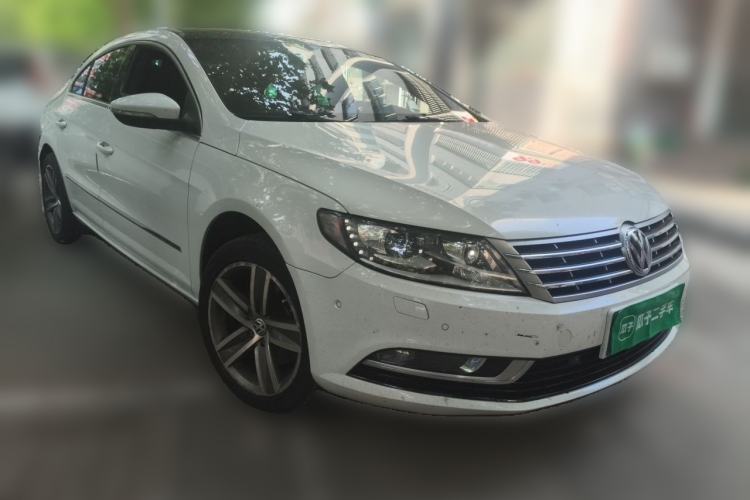 Used Volkswagen FAW-Volkswagen CC 2013 2.0 TSI Luxury Model Front Right 45 Deg