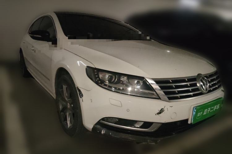 Used Volkswagen FAW-Volkswagen CC 2013 2.0 TSI Luxury Model Front Right 45 Deg