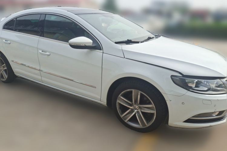 Used Volkswagen FAW-Volkswagen CC 2013 1.8TSI Luxury Model Front Right 45 Deg