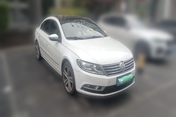 Used Volkswagen FAW-Volkswagen CC 2013 1.8TSI Luxury Model Front Right 45 Deg