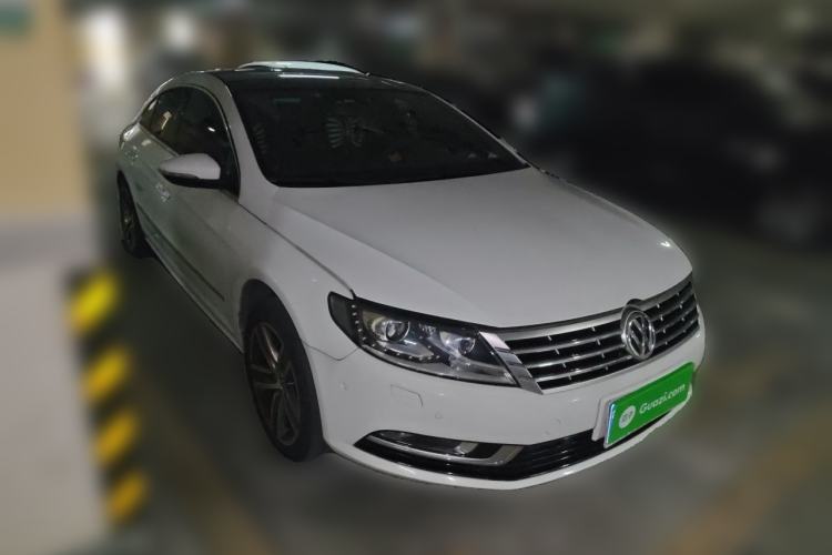 Used Volkswagen FAW-Volkswagen CC 2013 2.0 TSI Luxury Model Front Right 45 Deg