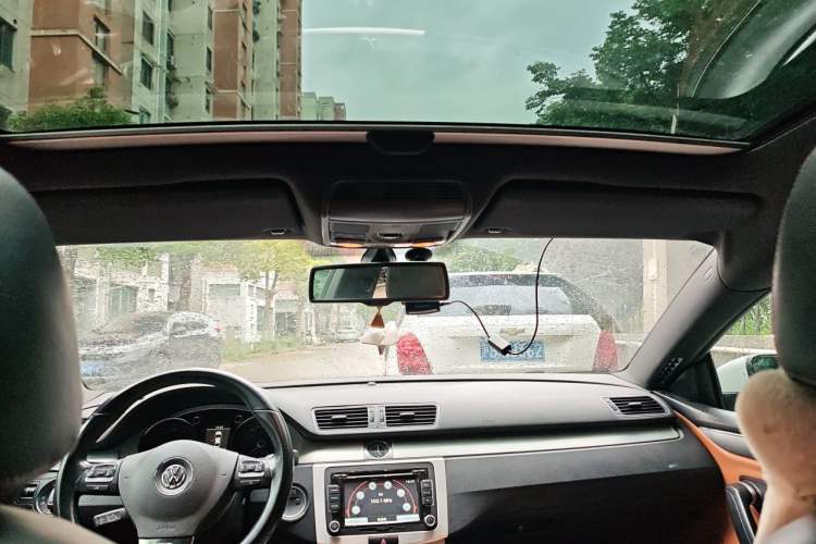 Used Volkswagen FAW-Volkswagen CC 2013 2.0 TSI Luxury Model Headliner