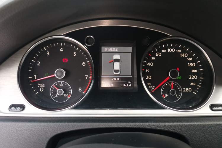 Used Volkswagen FAW-Volkswagen CC 2013 2.0 TSI Ultimate Model Instrument Cluster